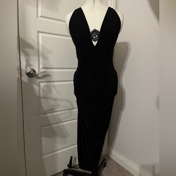 Black Bodycon Dress - Picture 2 of 6